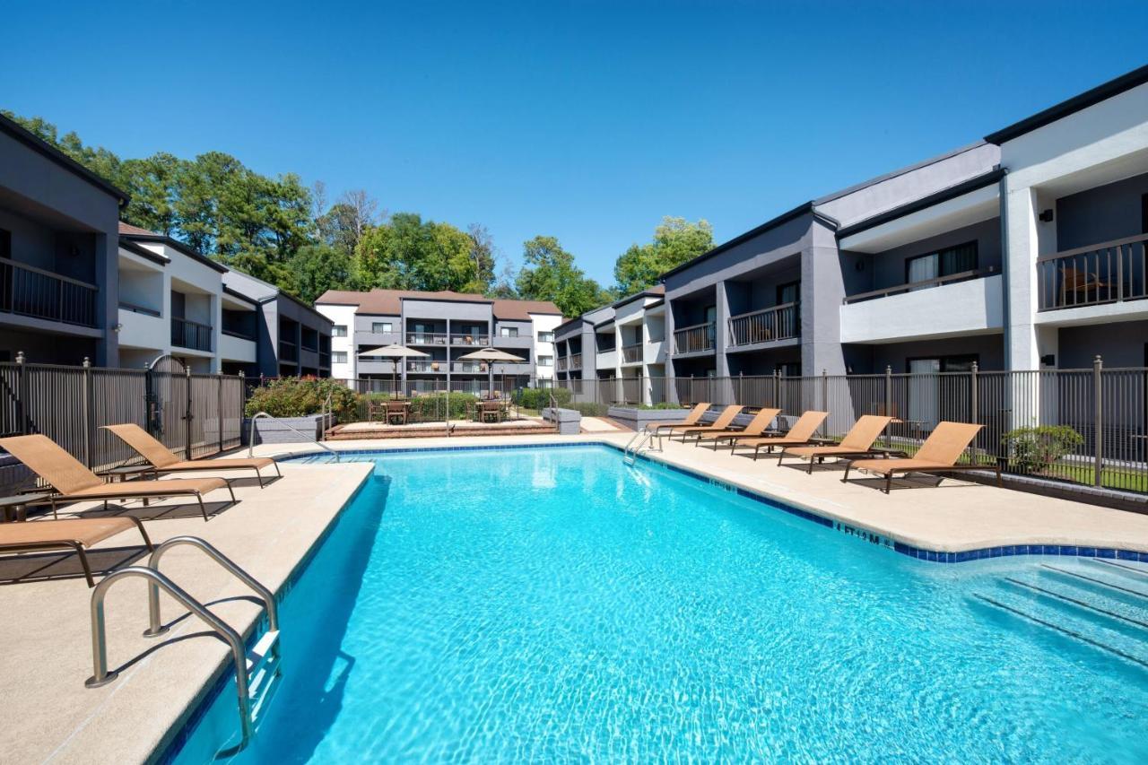 Courtyard By Marriott Birmingham Homewood Exterior photo
